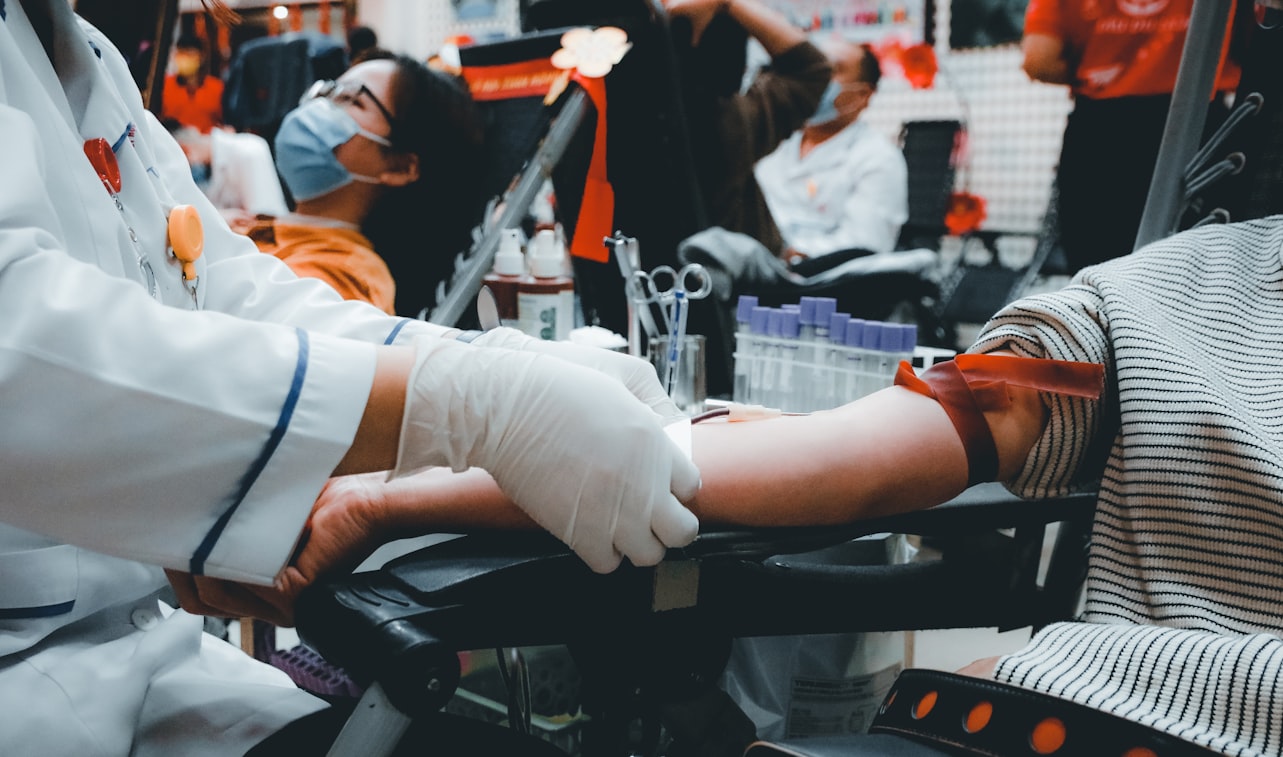 Call Center PMI Kota Tangerang melayani permohonan donor darah selama 24 jam