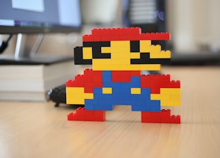 yellow red and blue lego blocks