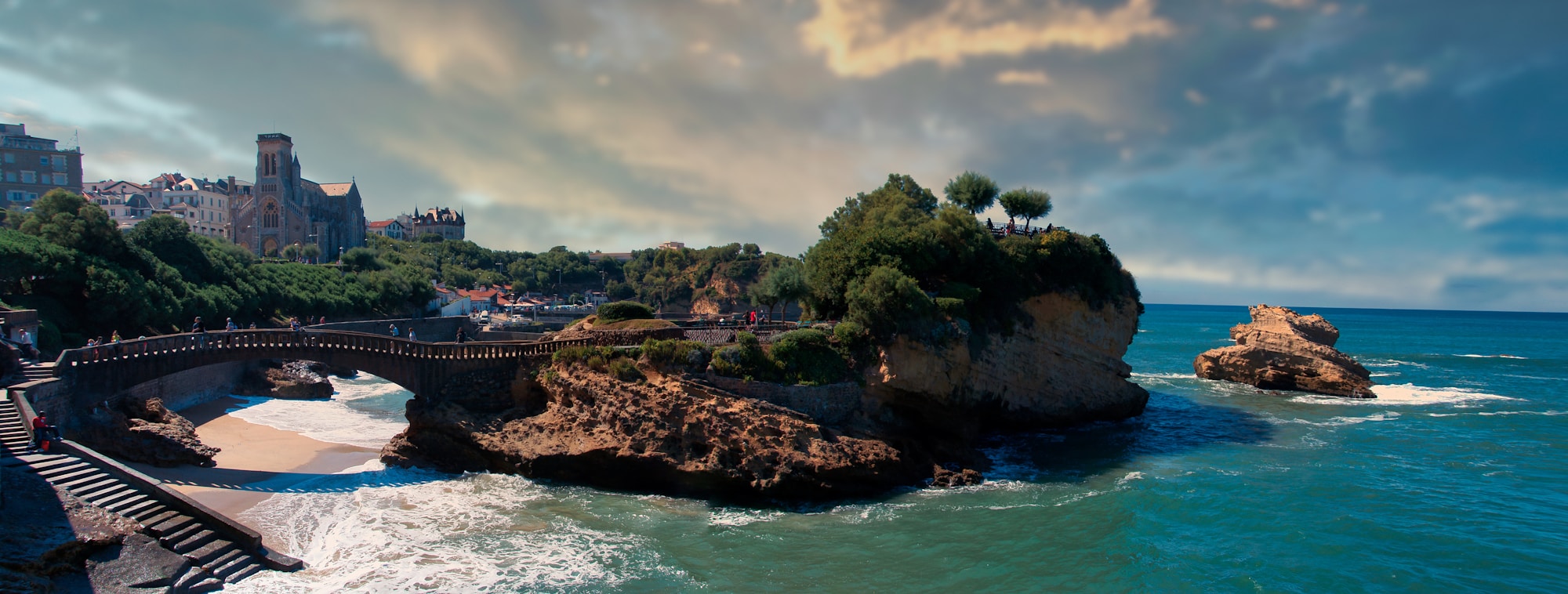 Biarritz Travel Guide: Discover a Coastal Gem
