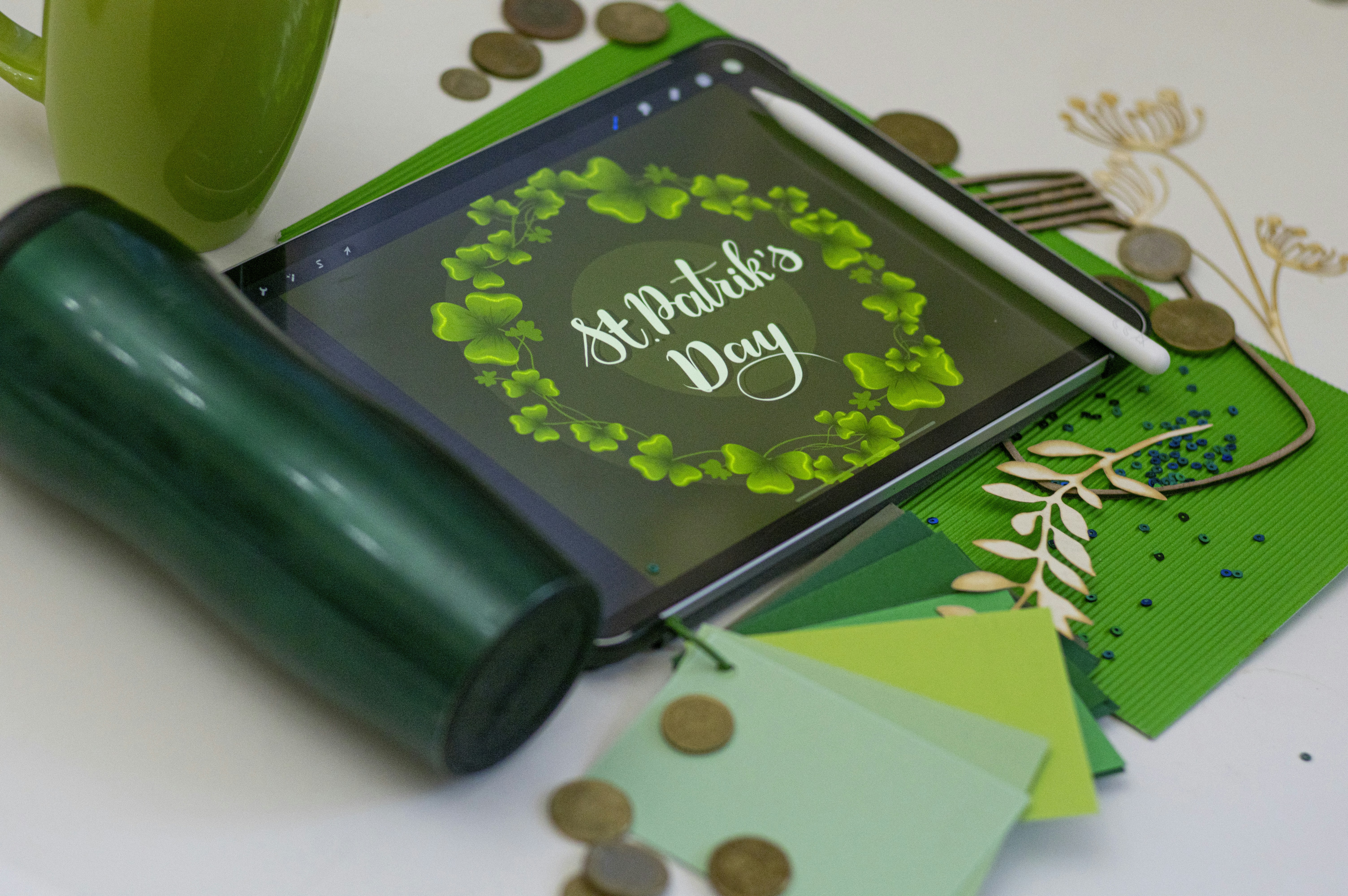 black and white smartphone case, 