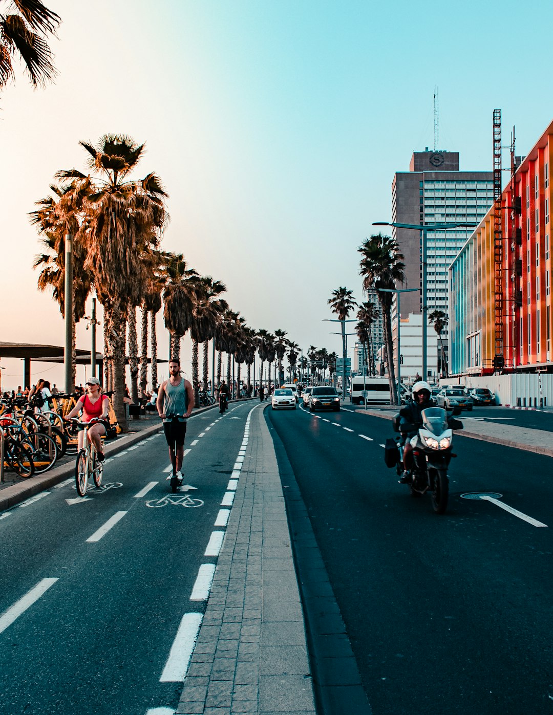 Tel Aviv Travel Guide