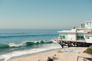 Rent Beach House on RENTOS