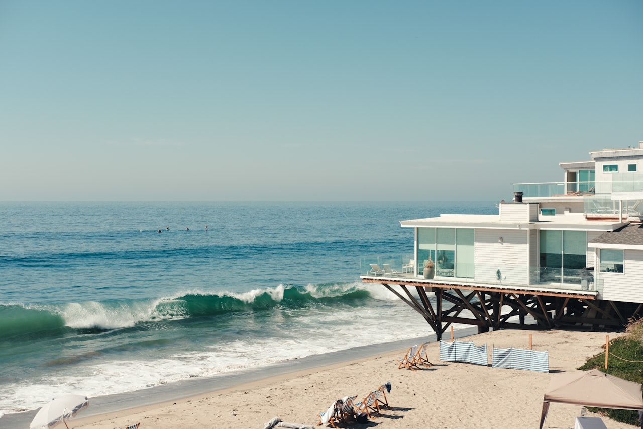 What Are The Best Months to Buy a Malibu Beach House?