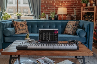 black laptop computer on table