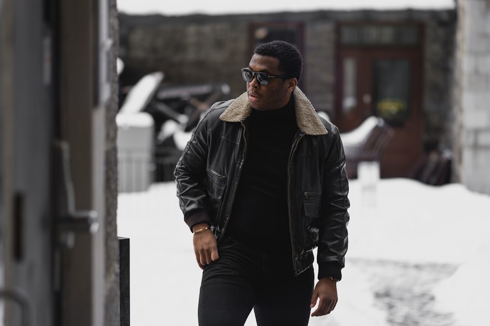 Men Black Leather Jacket Bottom Winter Fashion Concept High-Res