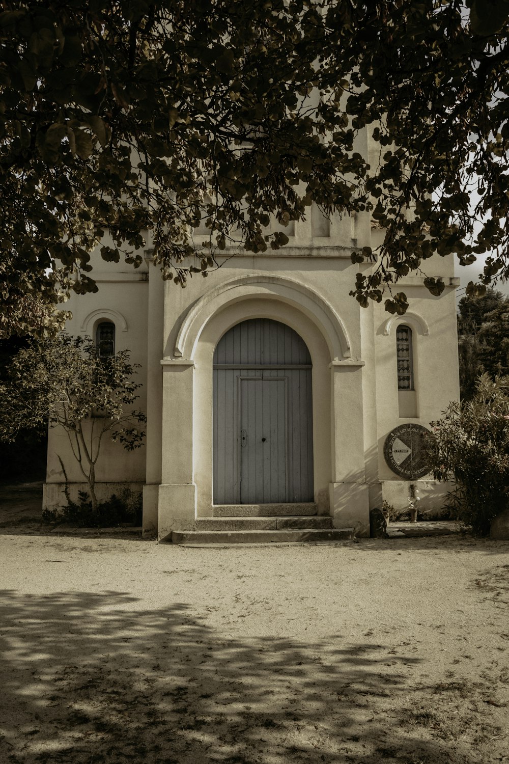 grayscale photo of concrete building