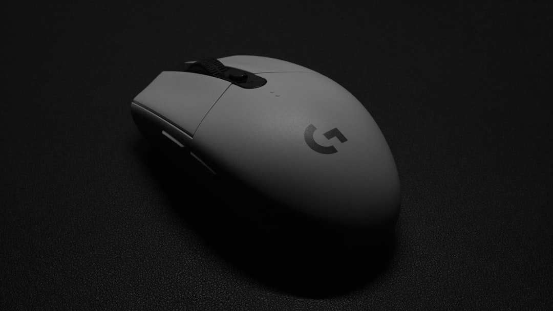 black and white hp cordless mouse