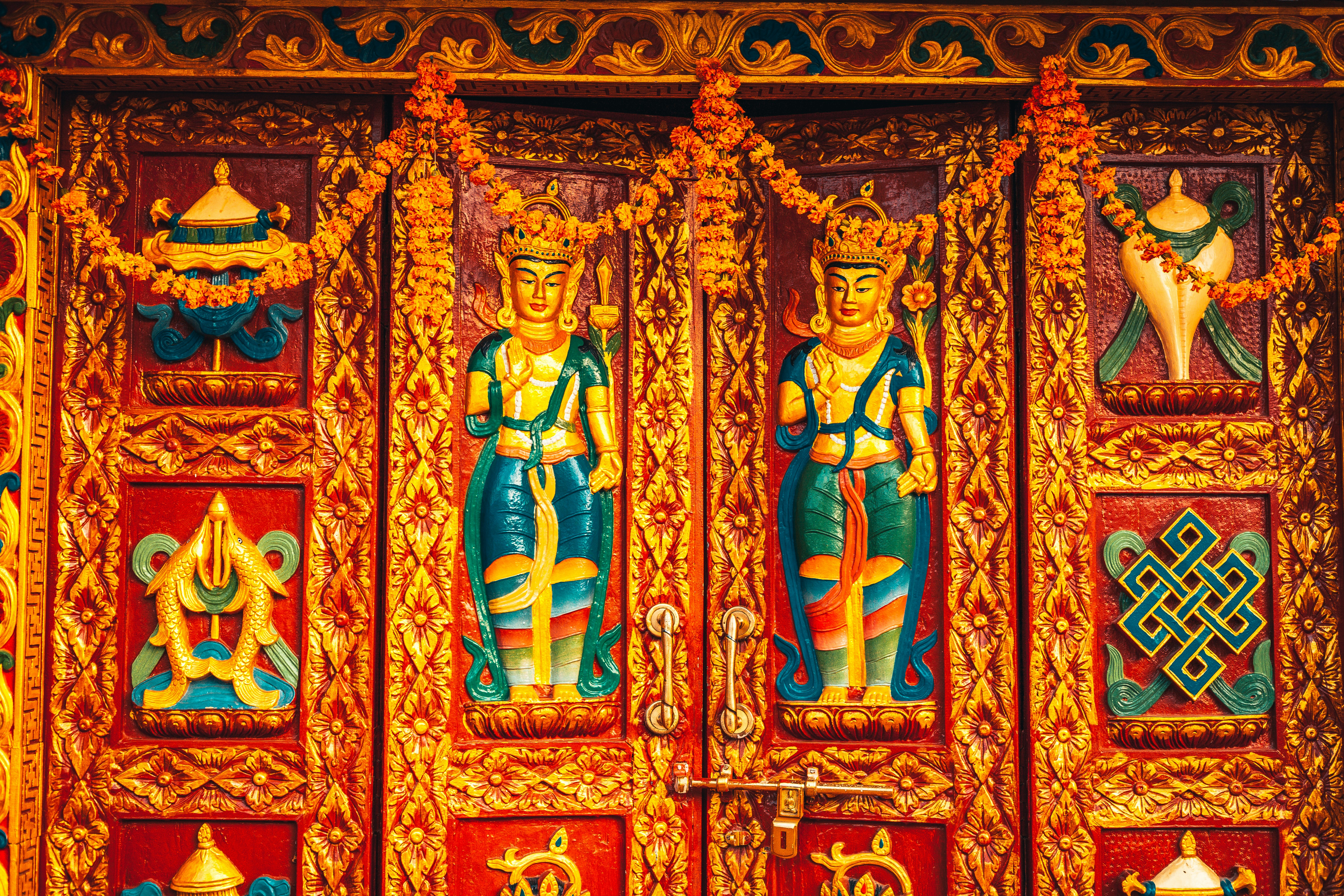 Photo by raimondklavins