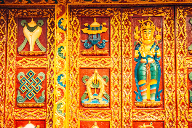 Hand-painted lippan art panel showcasing traditional textures and earthy tones.