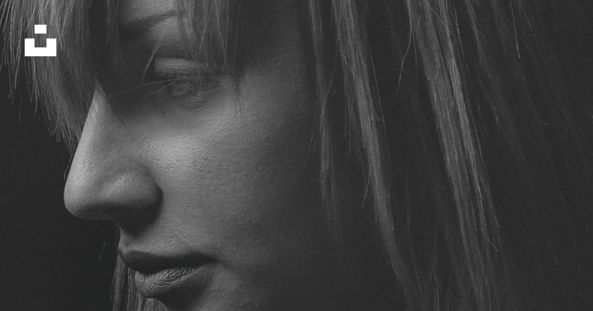 Gray R Realistic Face Grayscale photo of womans face photo – Free Grey Image on Unsplash