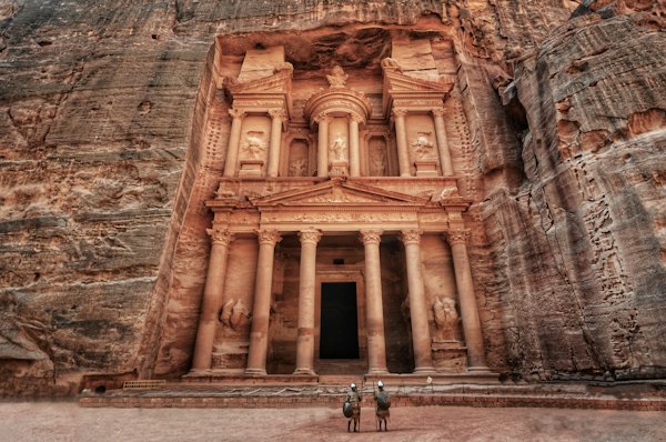 Low angle photography of brown concrete building — Petra, Jordan