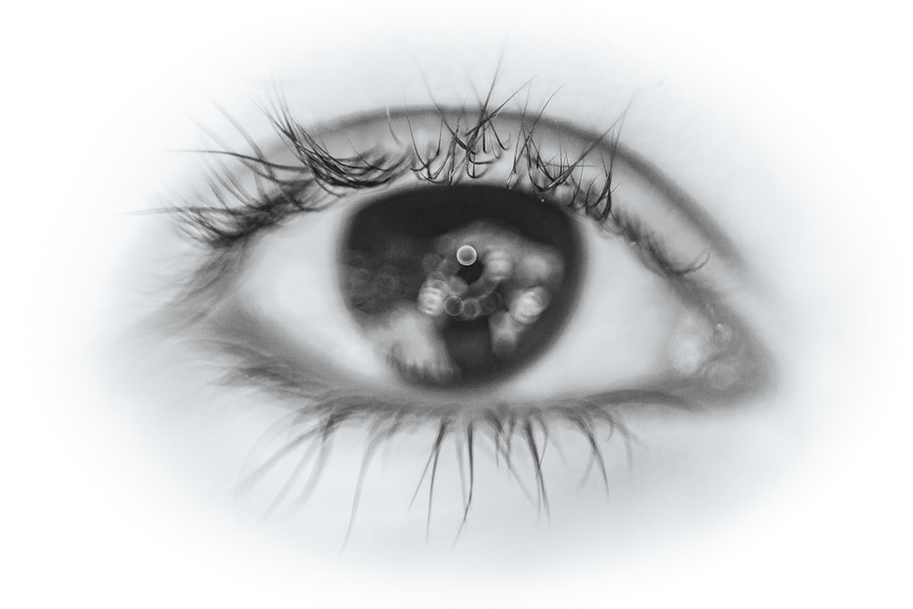 schizzo dell'occhio in bianco e nero