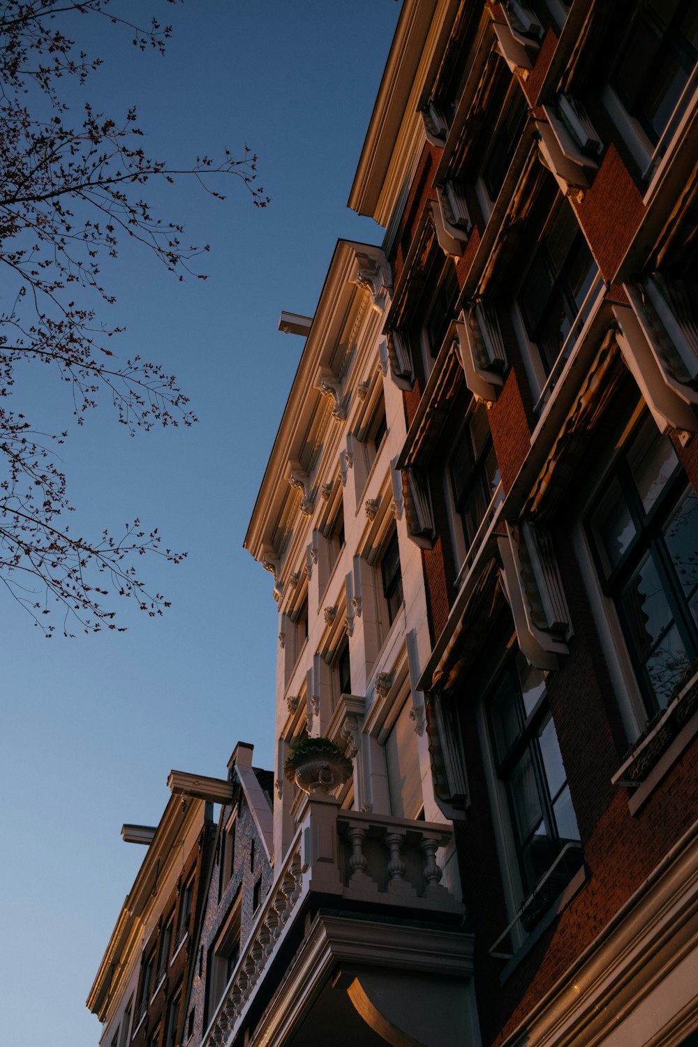 brown concrete building during daytime