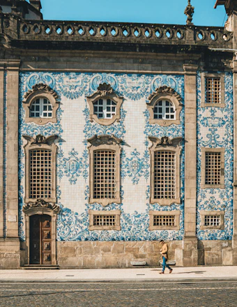 brown and blue concrete building