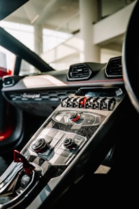 black and silver car steering wheel