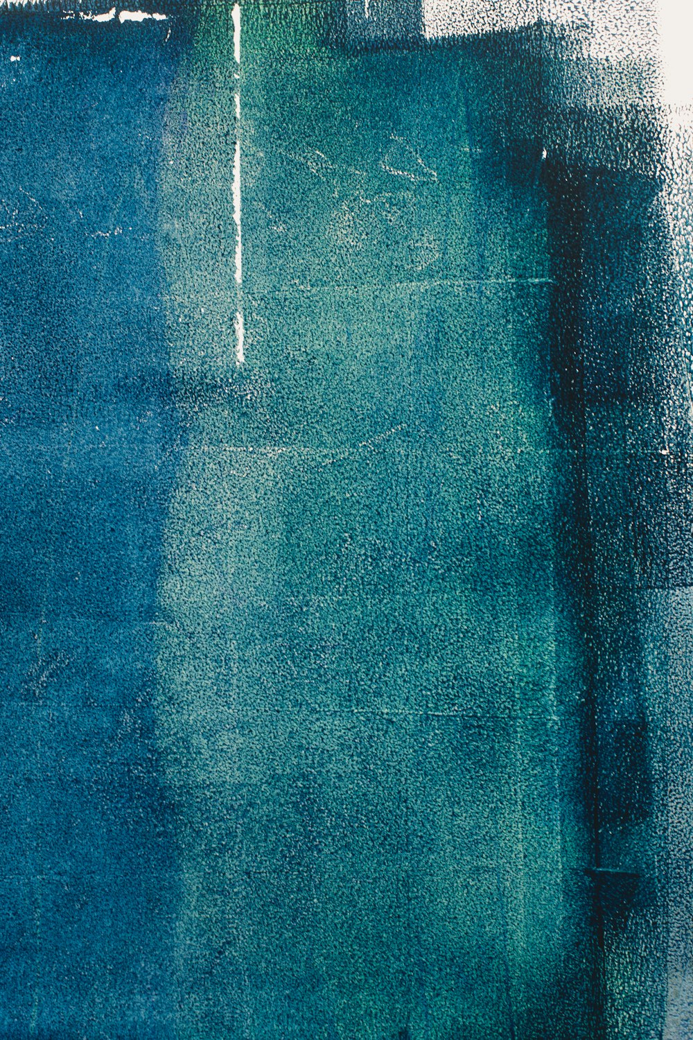 blaues Textil mit Wassertröpfchen