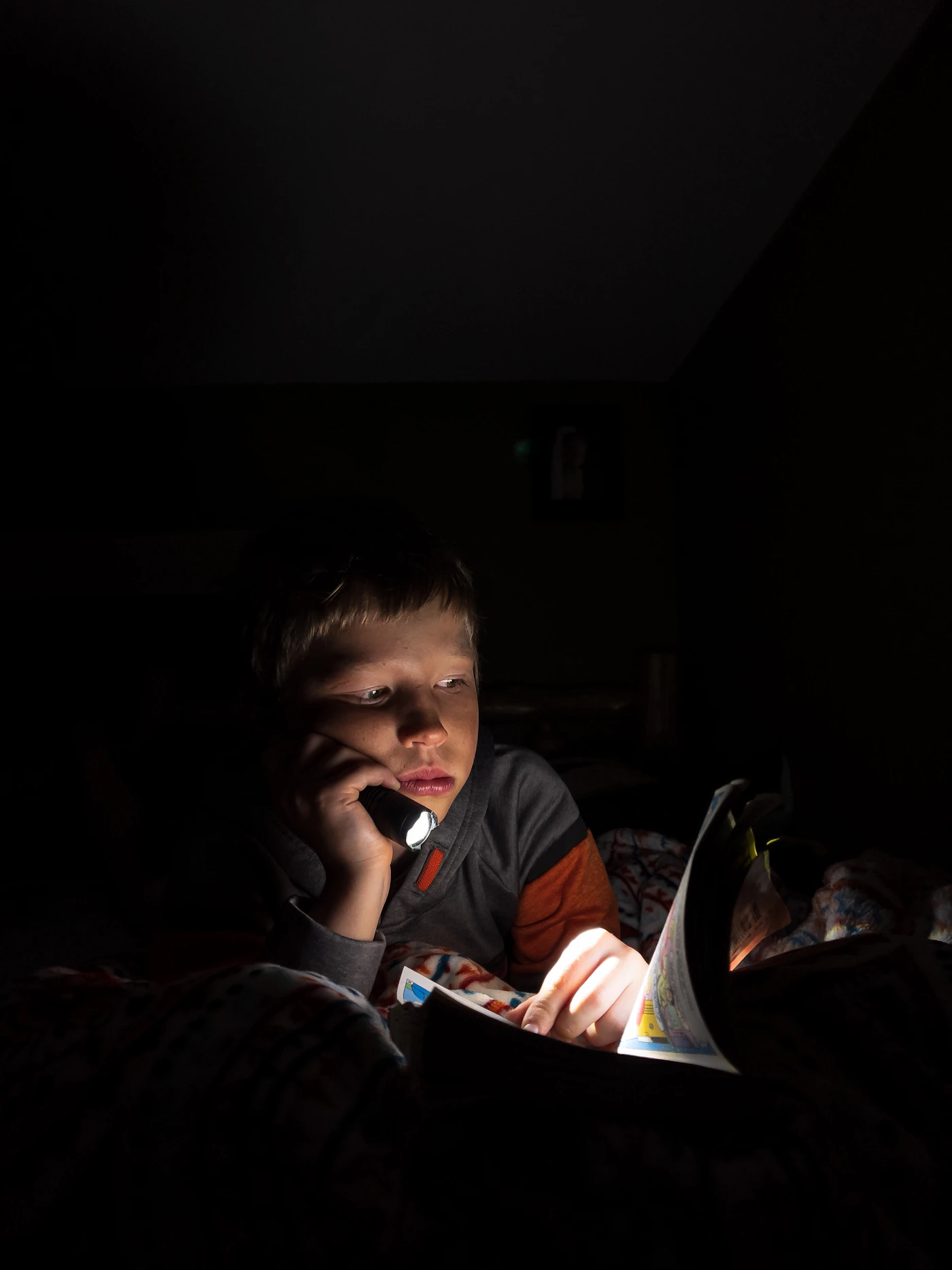 Lumière bleue et enfants : les applis de coloriage du soir sont-elles nocives ?