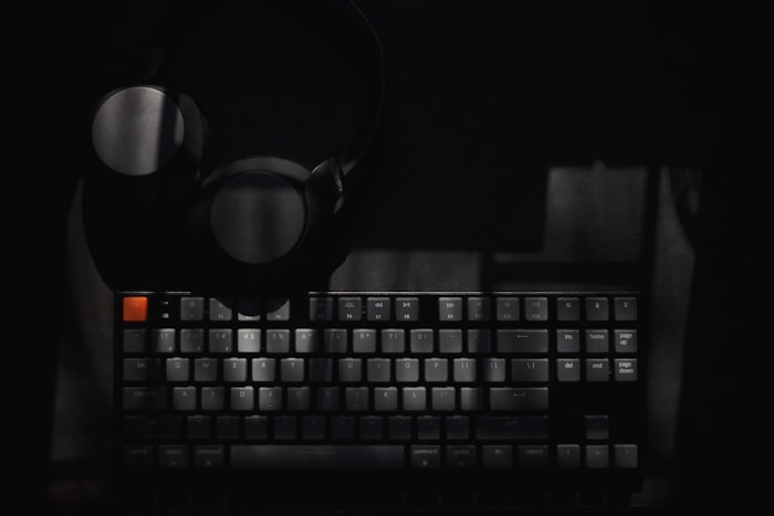 3D printing service – custom prototypes, figurines and small batch parts manufacturing