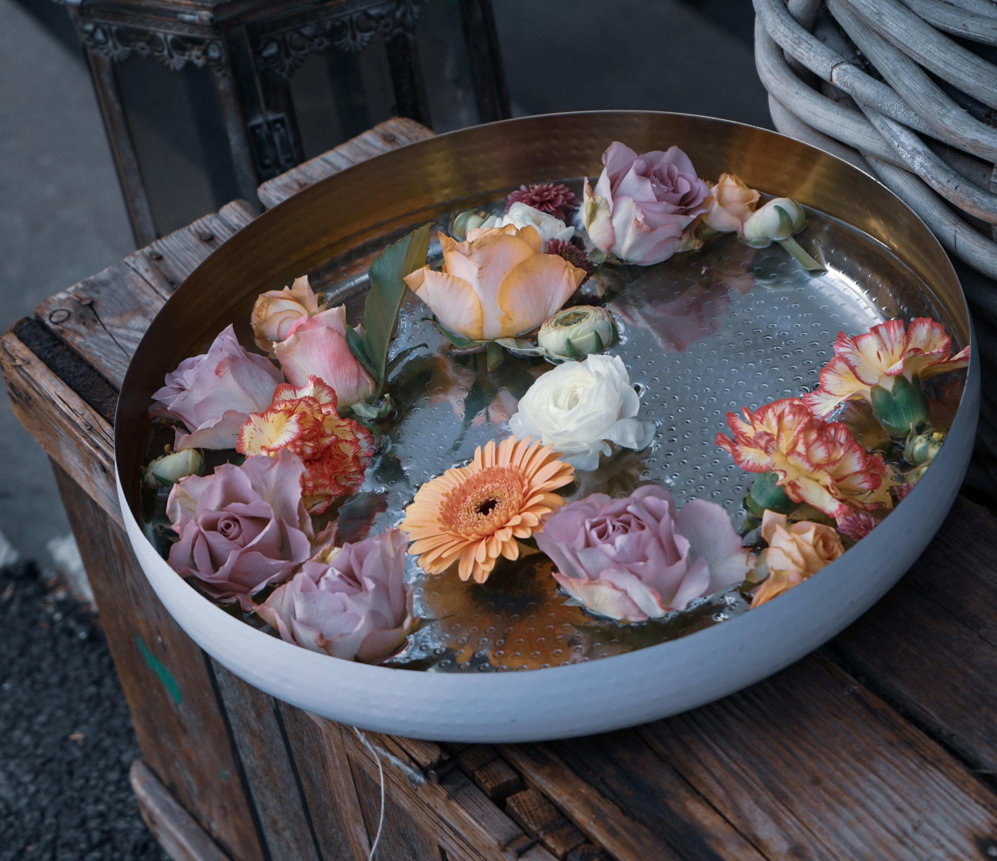Gourmet salmon bowl with veggies