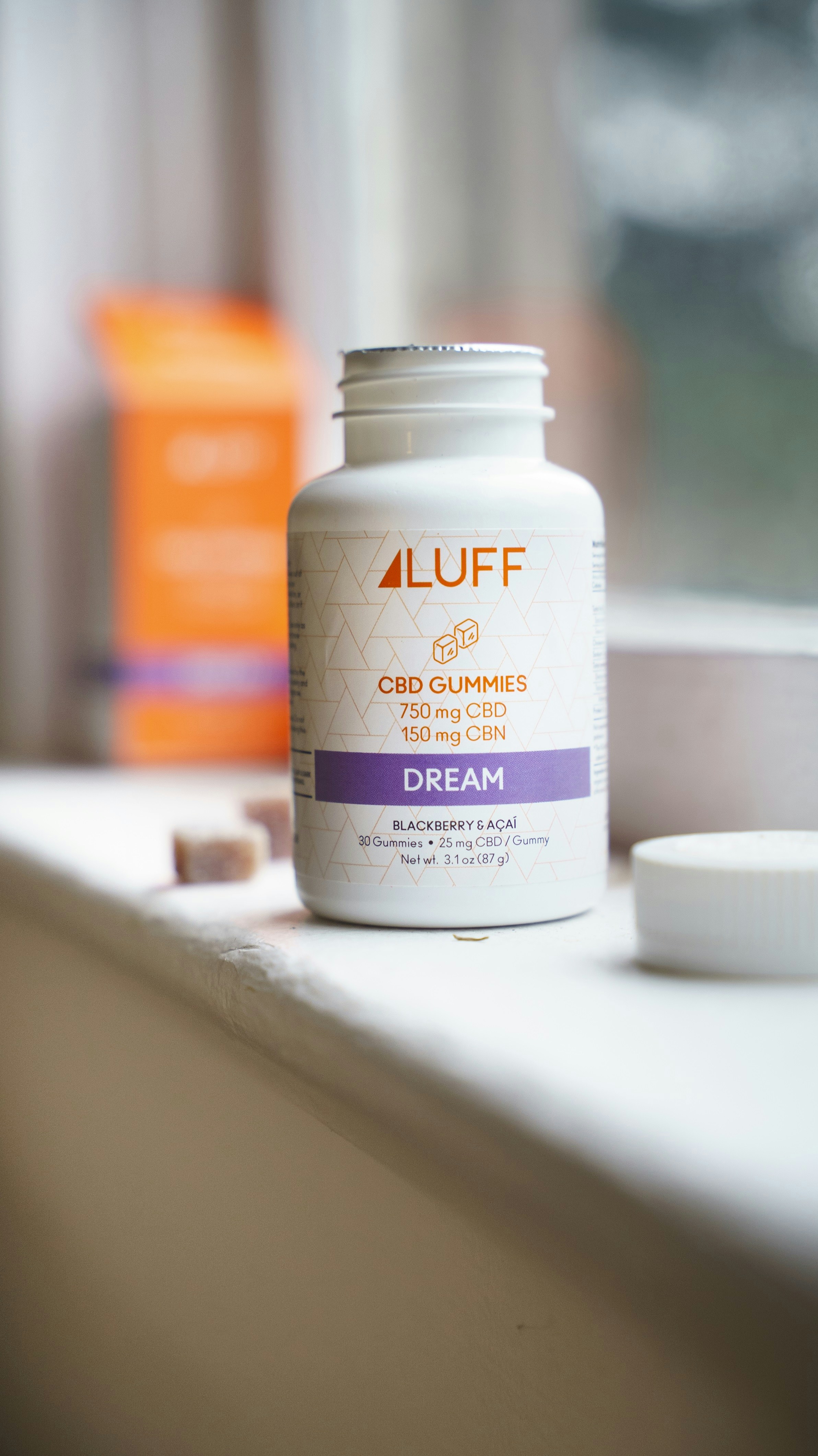 photo-1616017198954-8270449a0c85?ixid=M3wxMjA3fDB8MXxzZWFyY2h8MTF8fGNiZCUyMGd1bW1pZXN8ZW58MHx8fHwxNzM1ODkxODAwfDA\u0026ixlib=rb-4.0.3