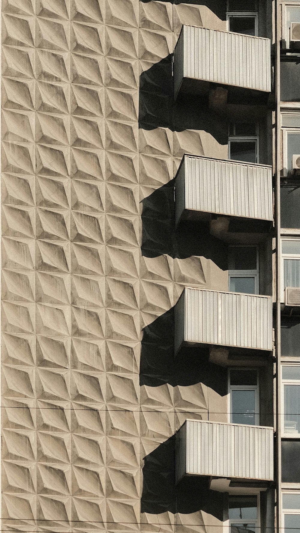 brown and white concrete building