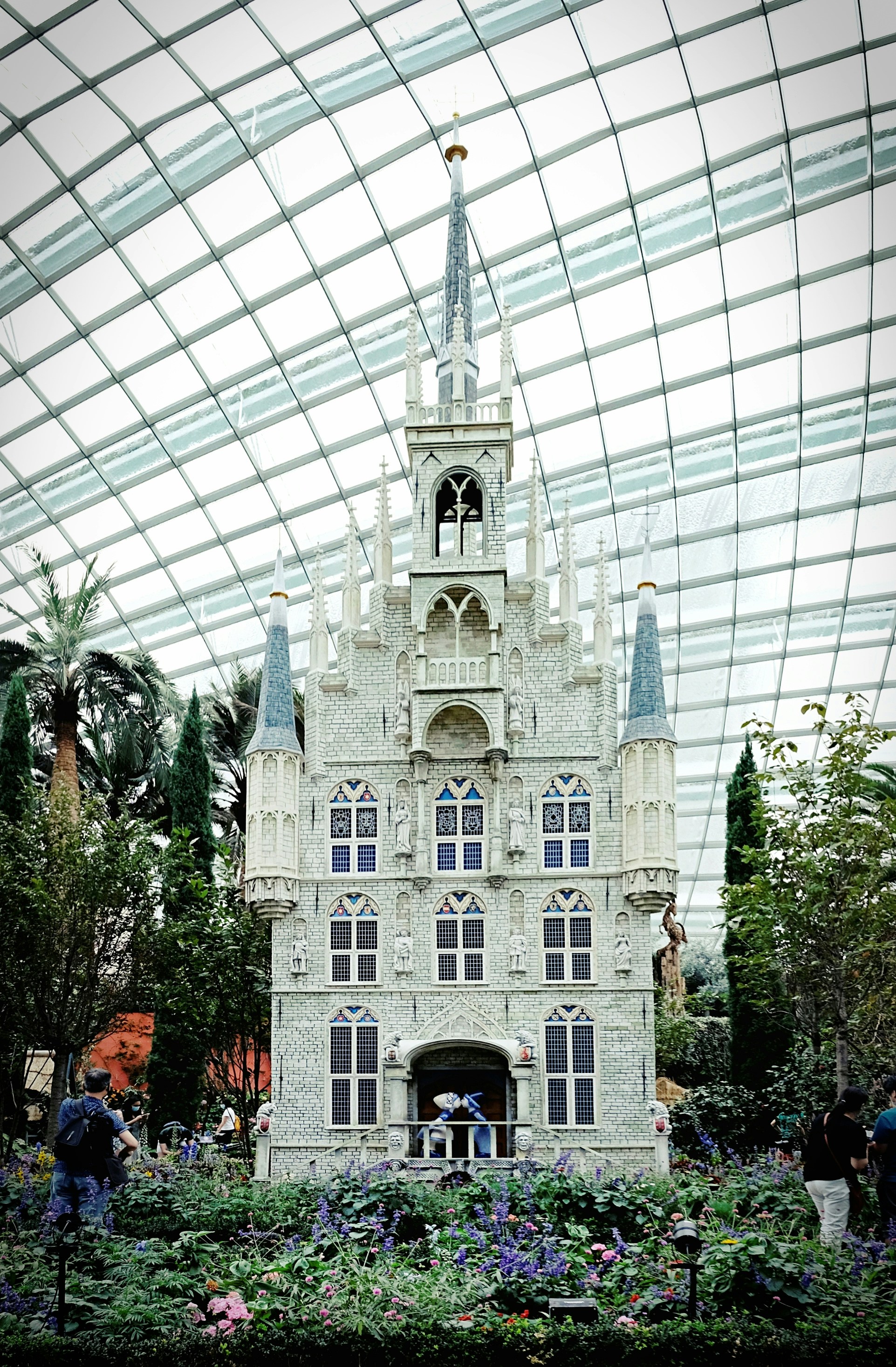 blue and white concrete building