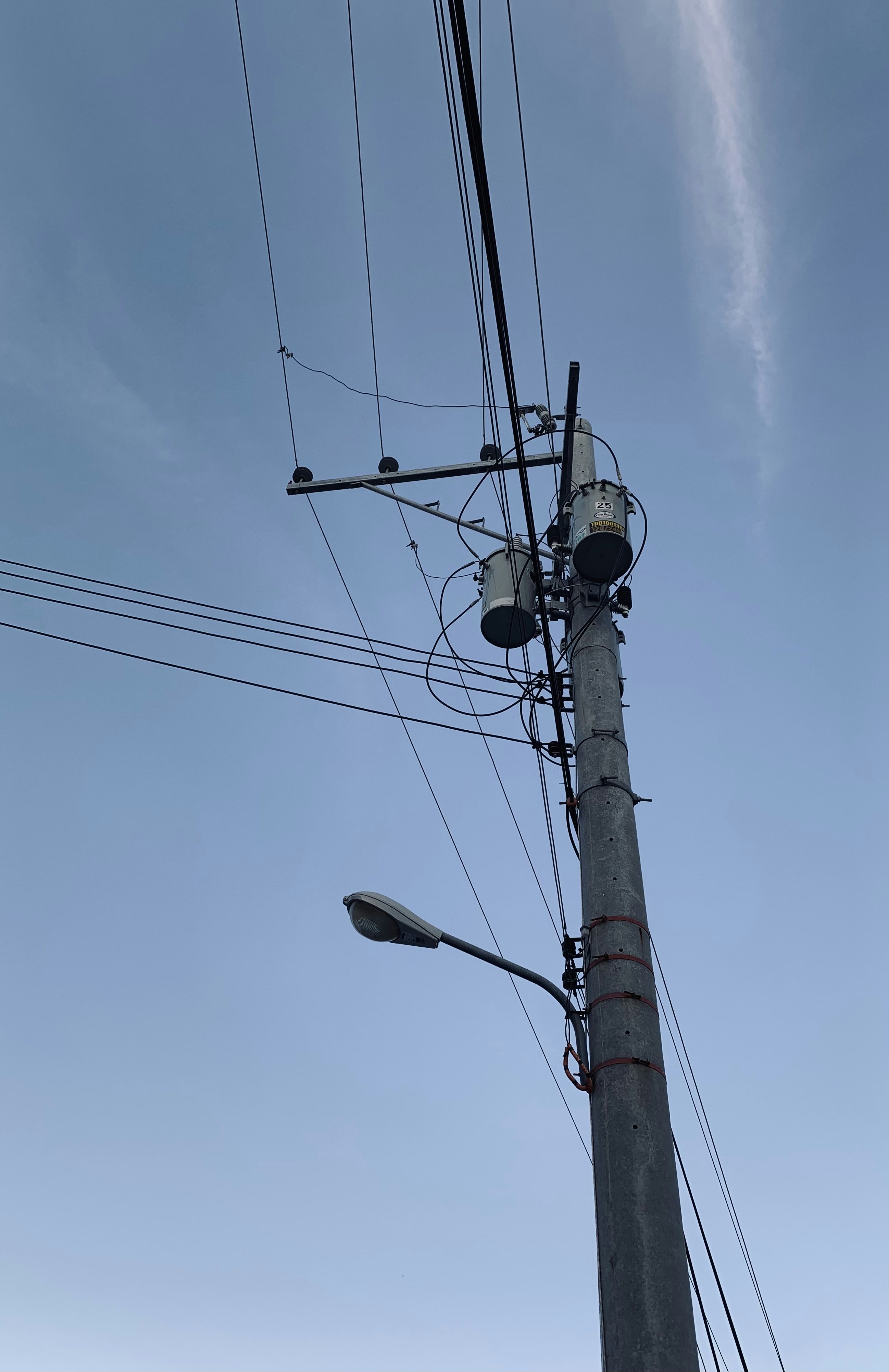 Cables y transformadores eléctricos