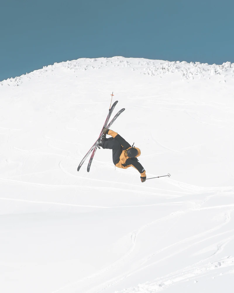 Rossignol all-mountain skis 170cm with poles