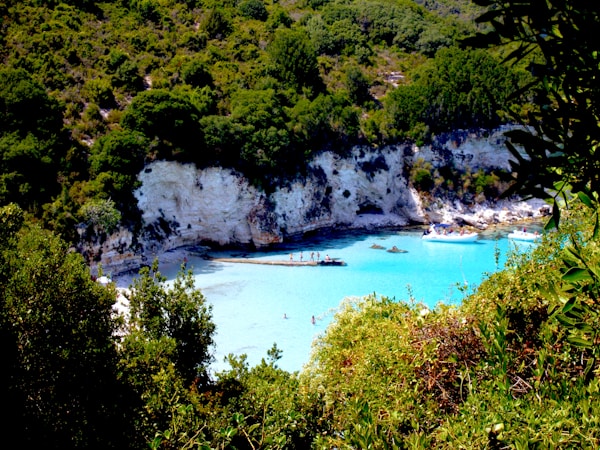 Antipaxos Travel Guide: Best Seasons and Weather for Visit