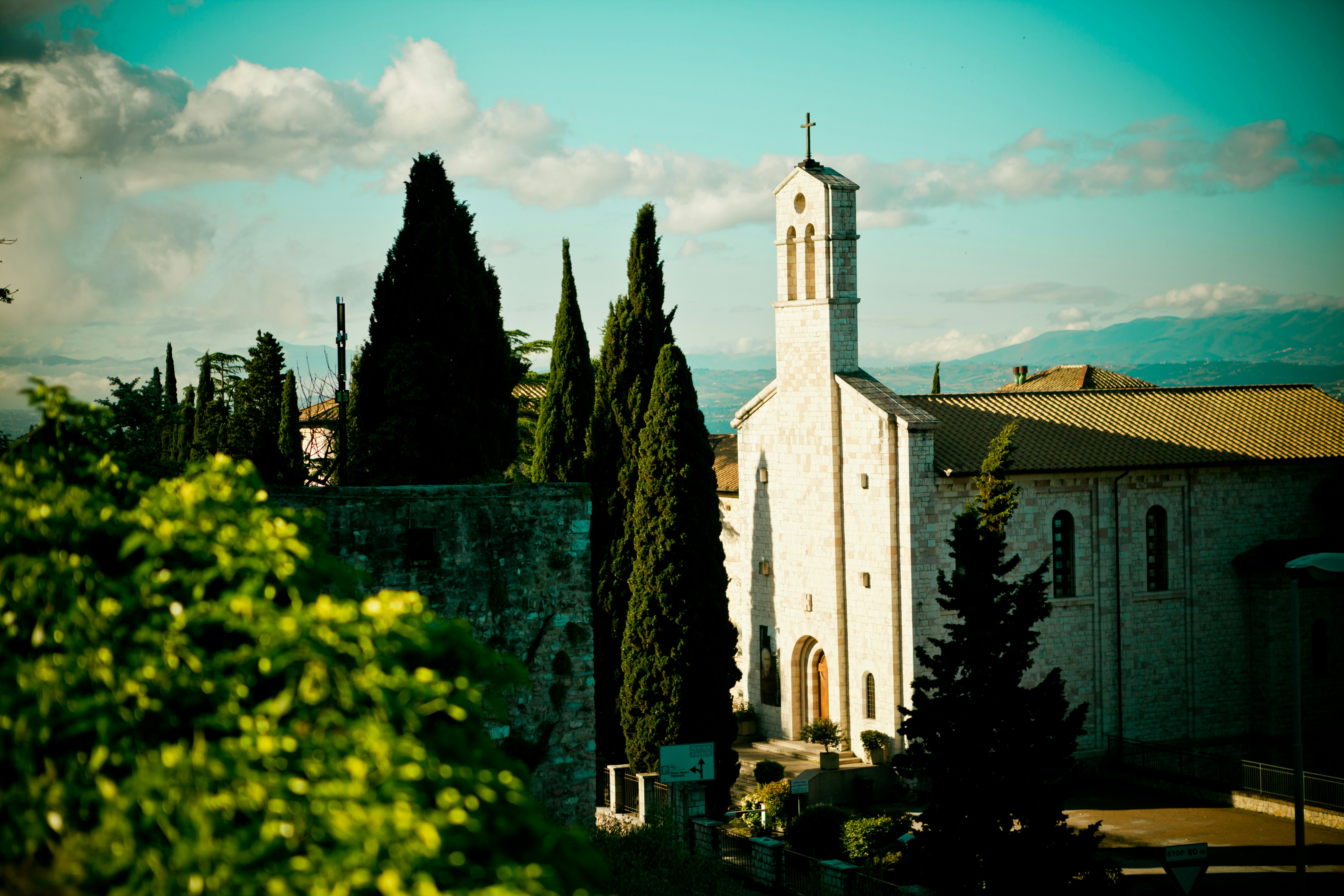 Photo by raimondklavins