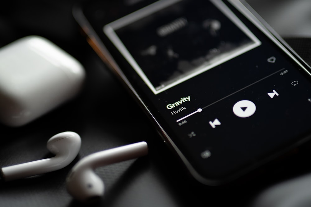 999+ Music Player Pictures | Download Free Images on Unsplash