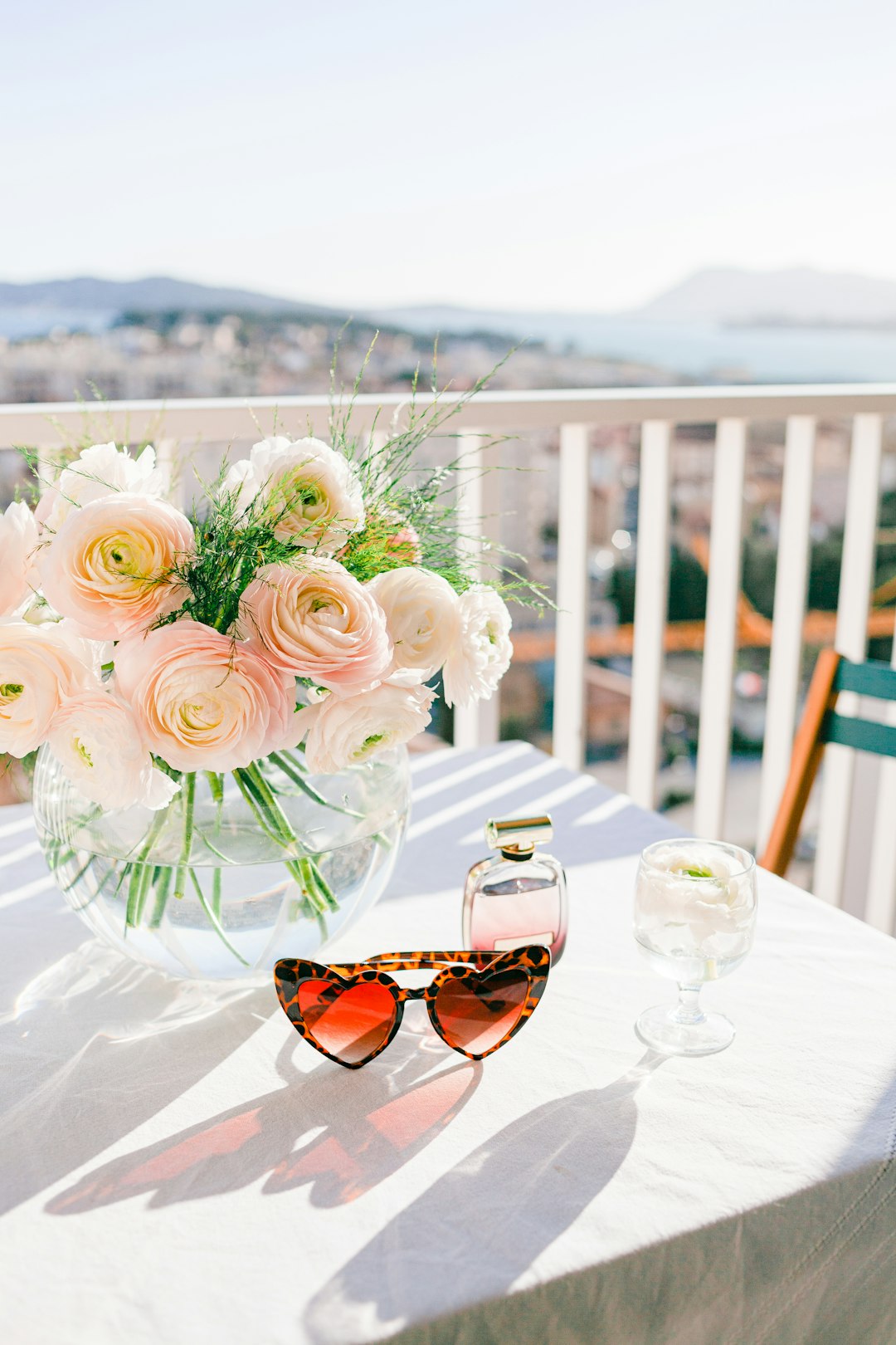 white roses bouquet on table