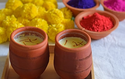 Saffron milk: the daily habit that can improve your mood, sleep, and overall health