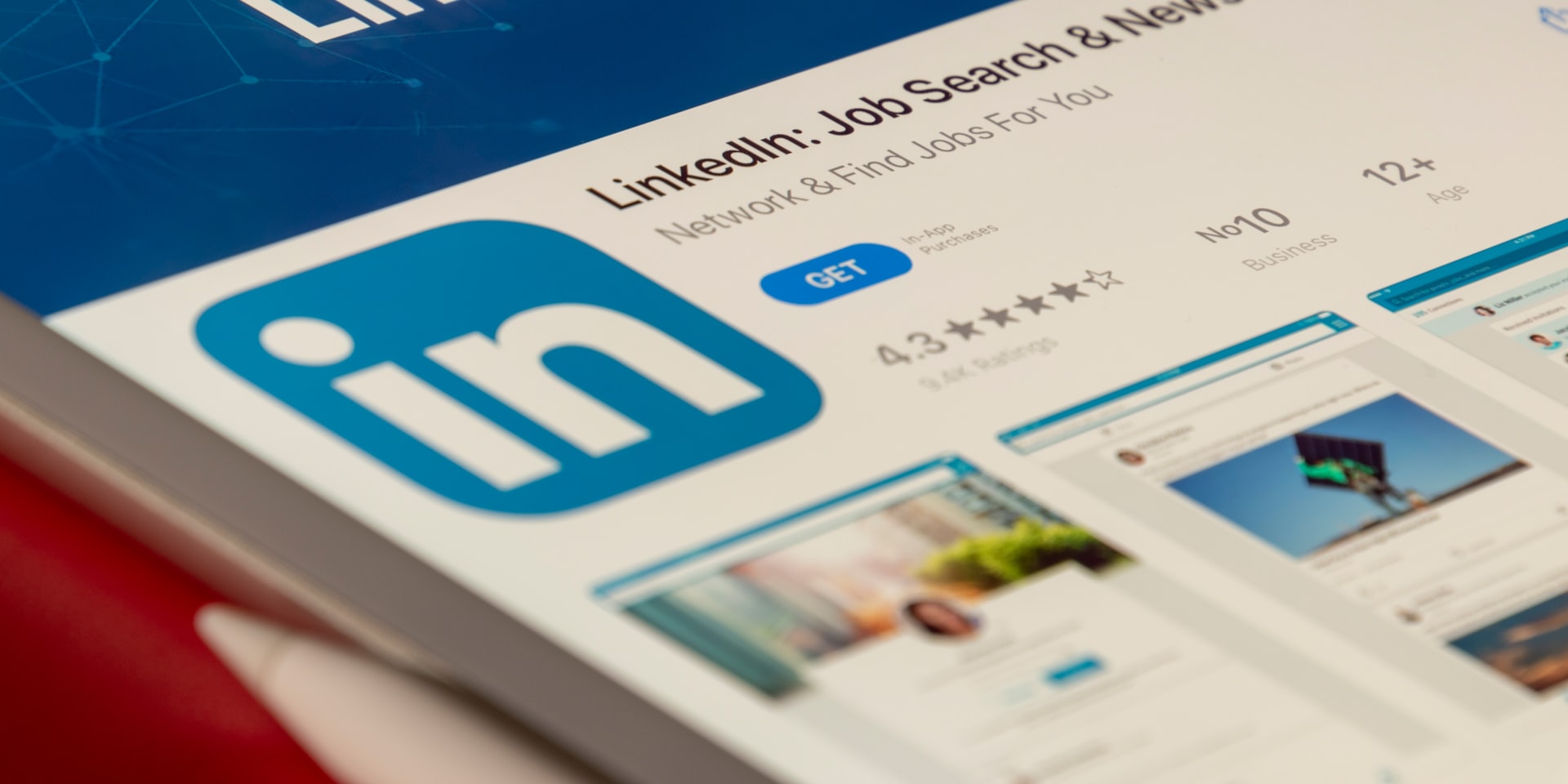 Cover Image for How to Use LinkedIn as a Sponsorship Tool