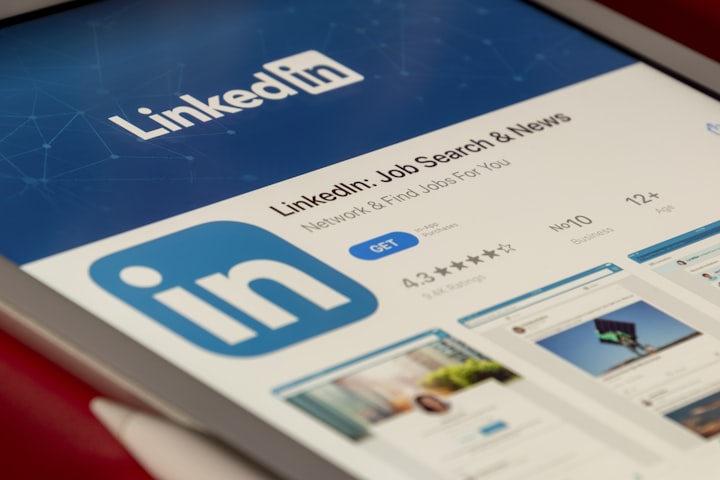 How to Use LinkedIn for Your Business Card