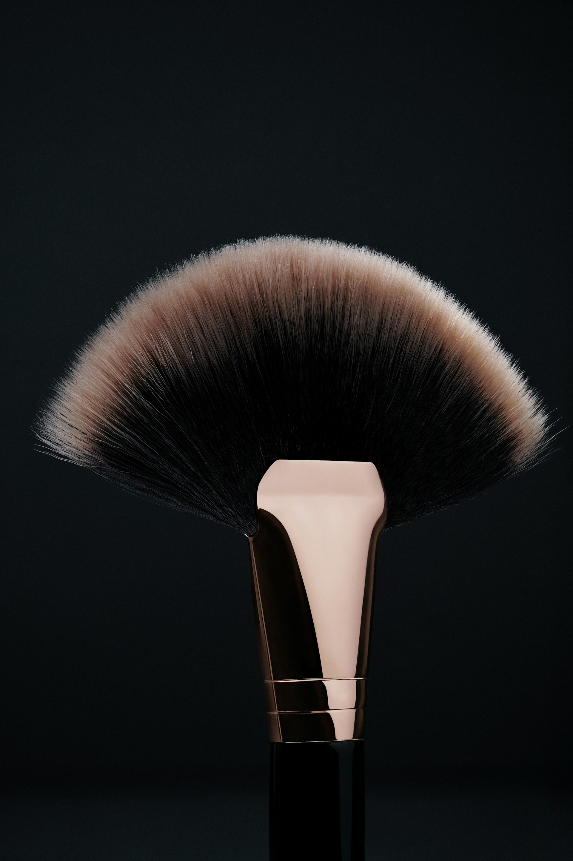 brown and silver makeup brush