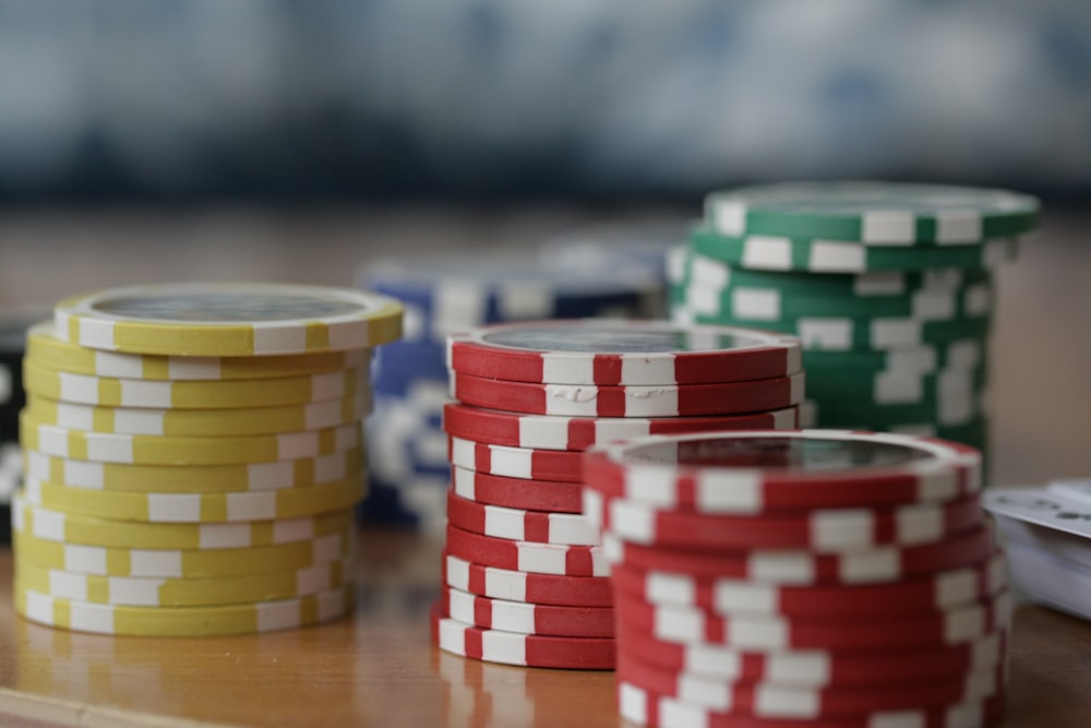 red and white round plastic containers