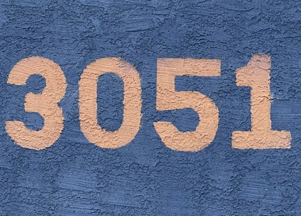 blue and brown i love you wall
