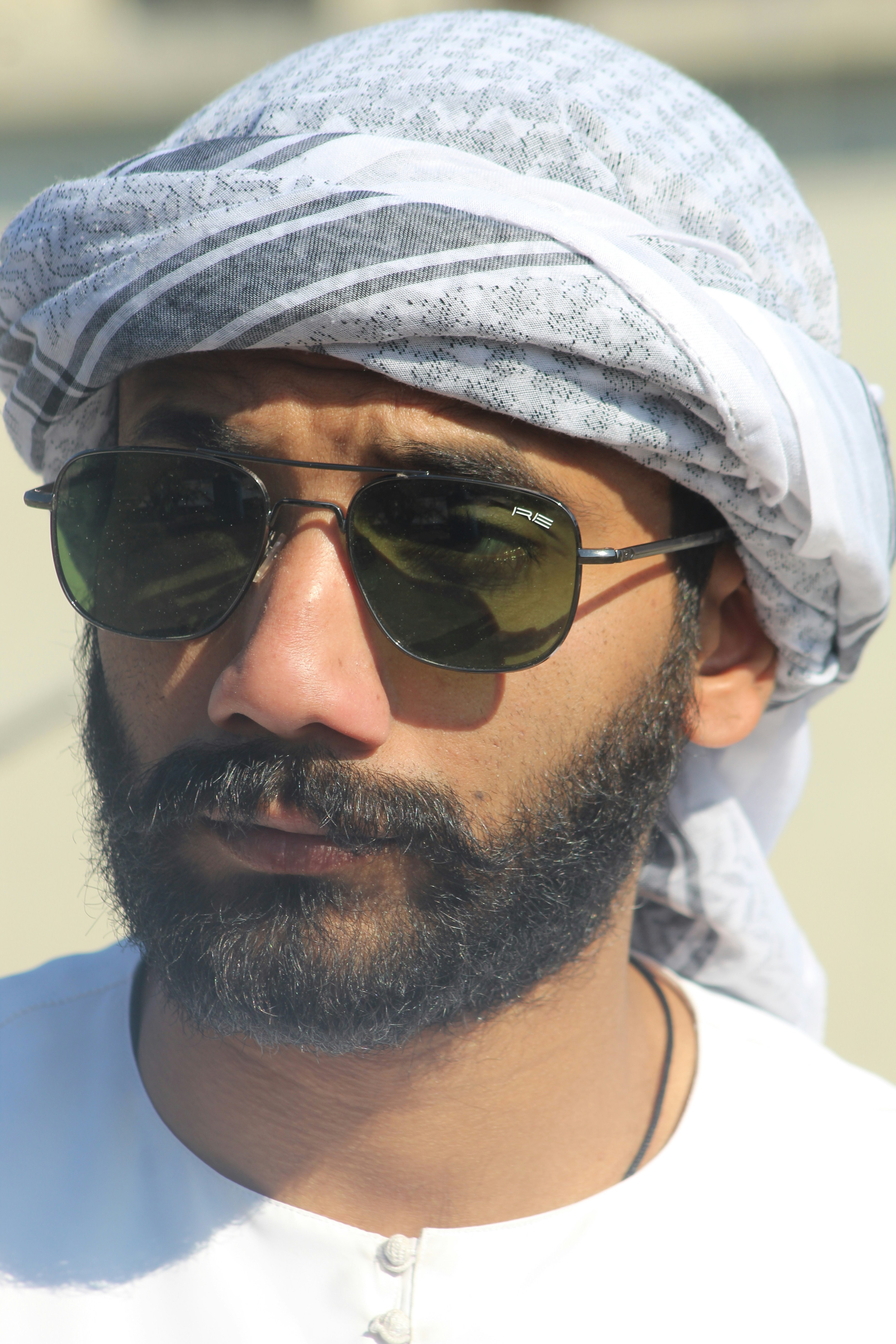 ملابس رجالية سعودية أنيقة