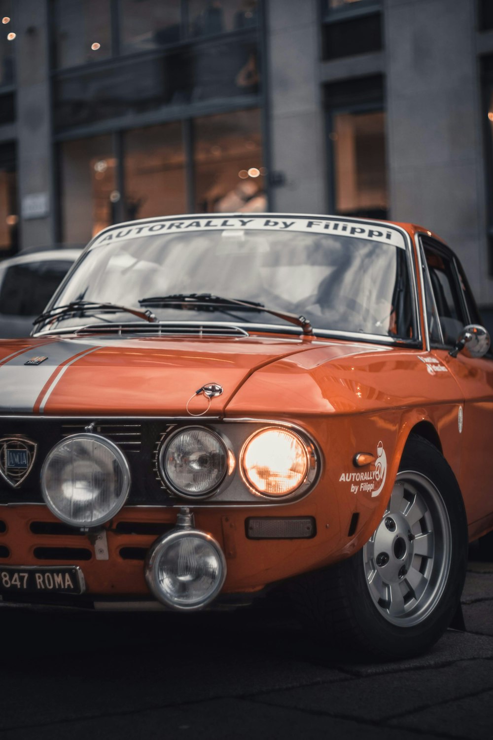 오렌지 BMW M 3 쿠페