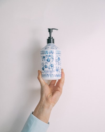 Nước Xả Vải Comfort Hương Hoa Hồng