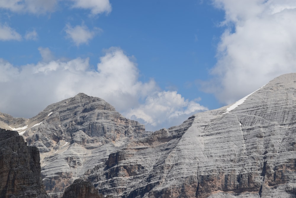 rocky mountain under blue sky during daytime