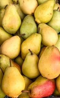 Close-up of ripe apples and pears ready for shipment across Europe.