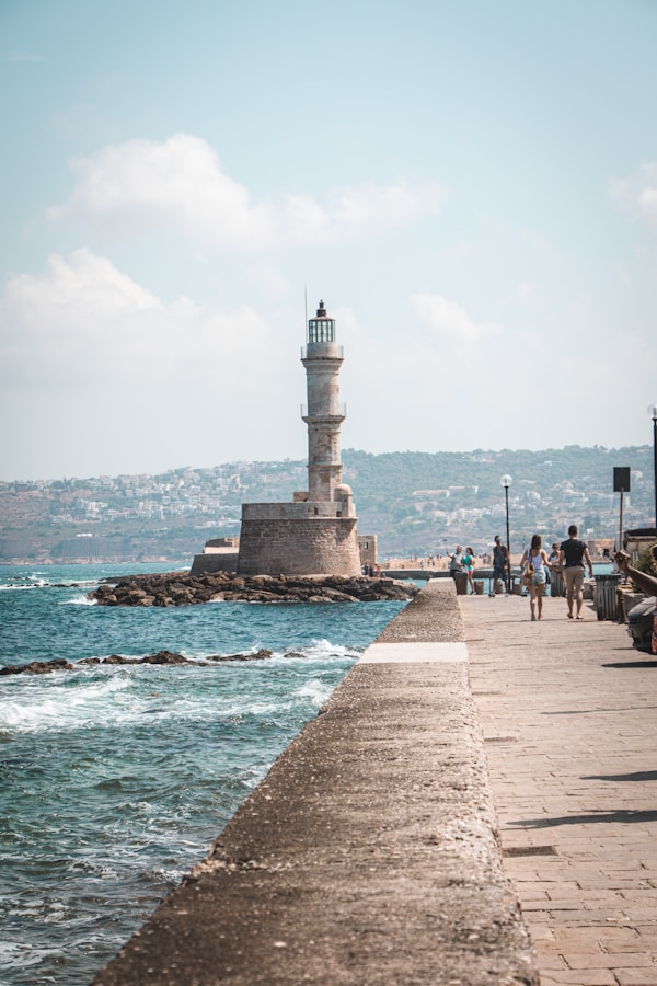 Heraklion Travel Guide: History, Customs, Festivals and More
