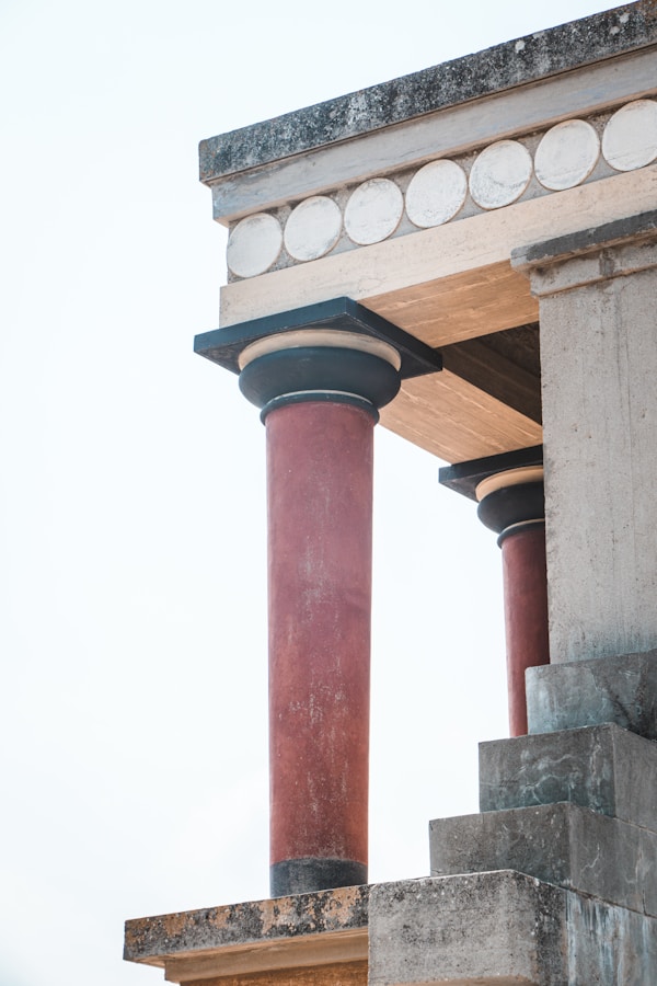 Knossos Cultural Travel Guide: History, Customs & Festivals