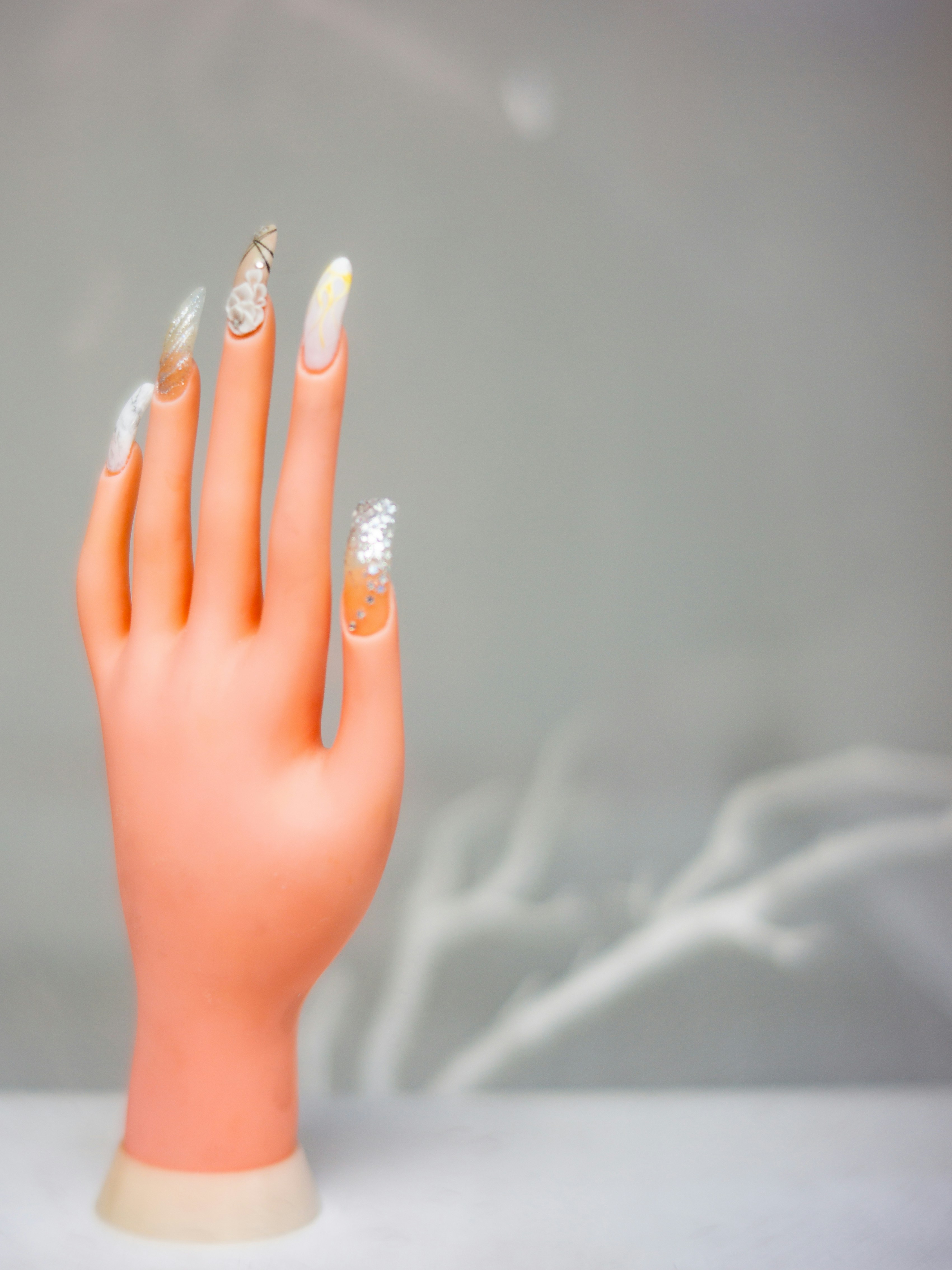 fake nails