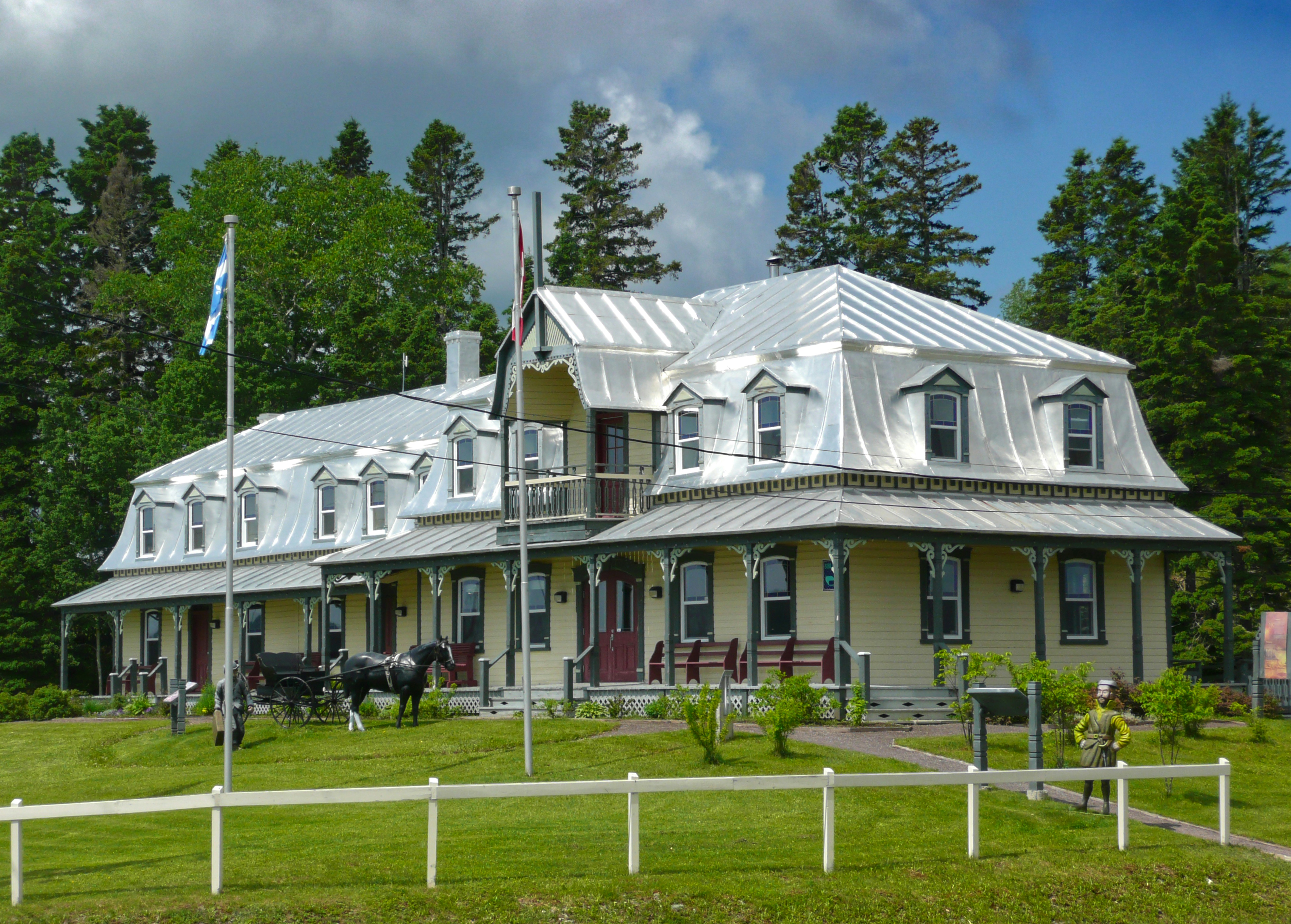 Free Saintethérèsedegaspé Image on Unsplash