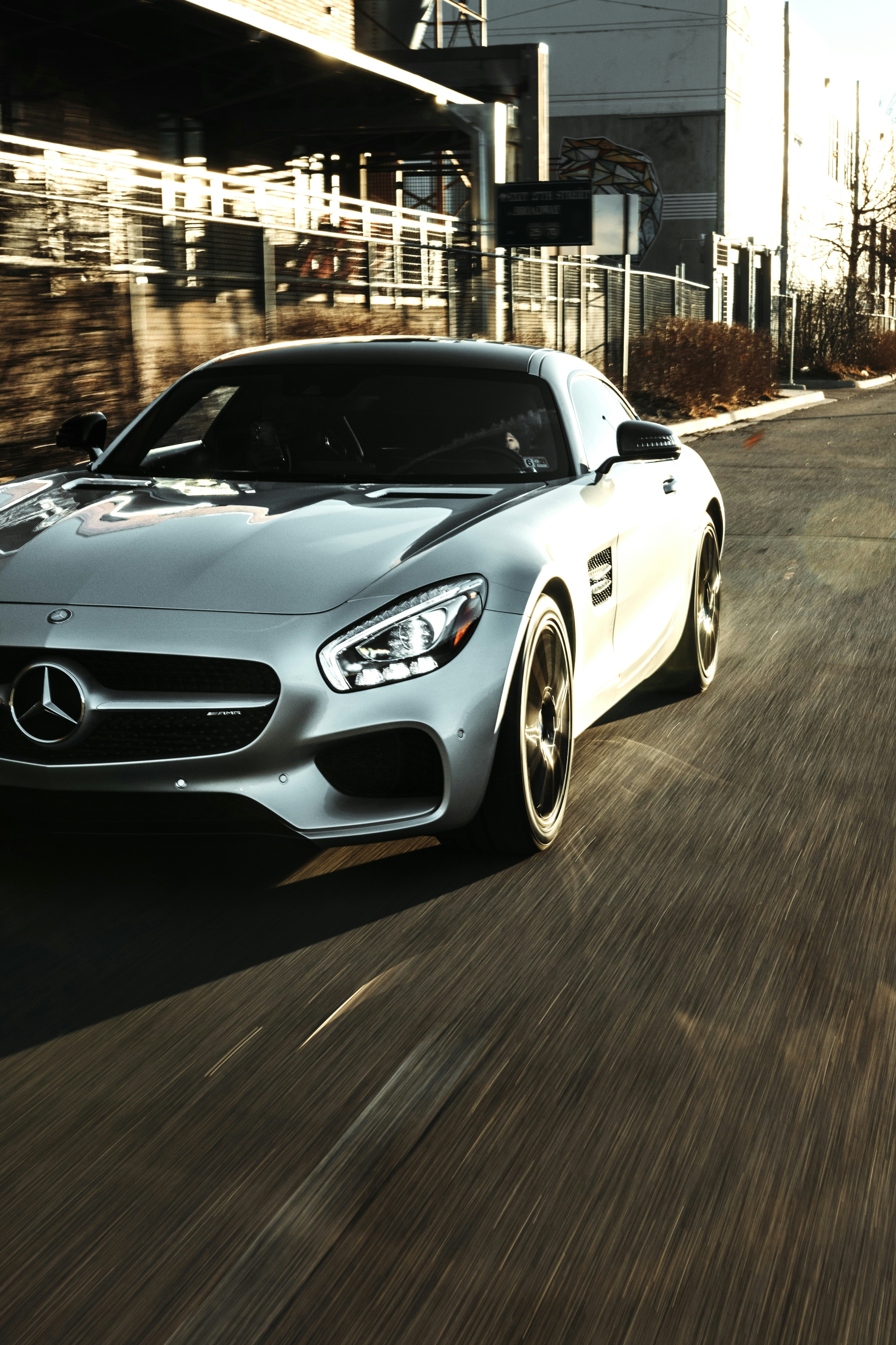 Photo by jakobnoahrosen