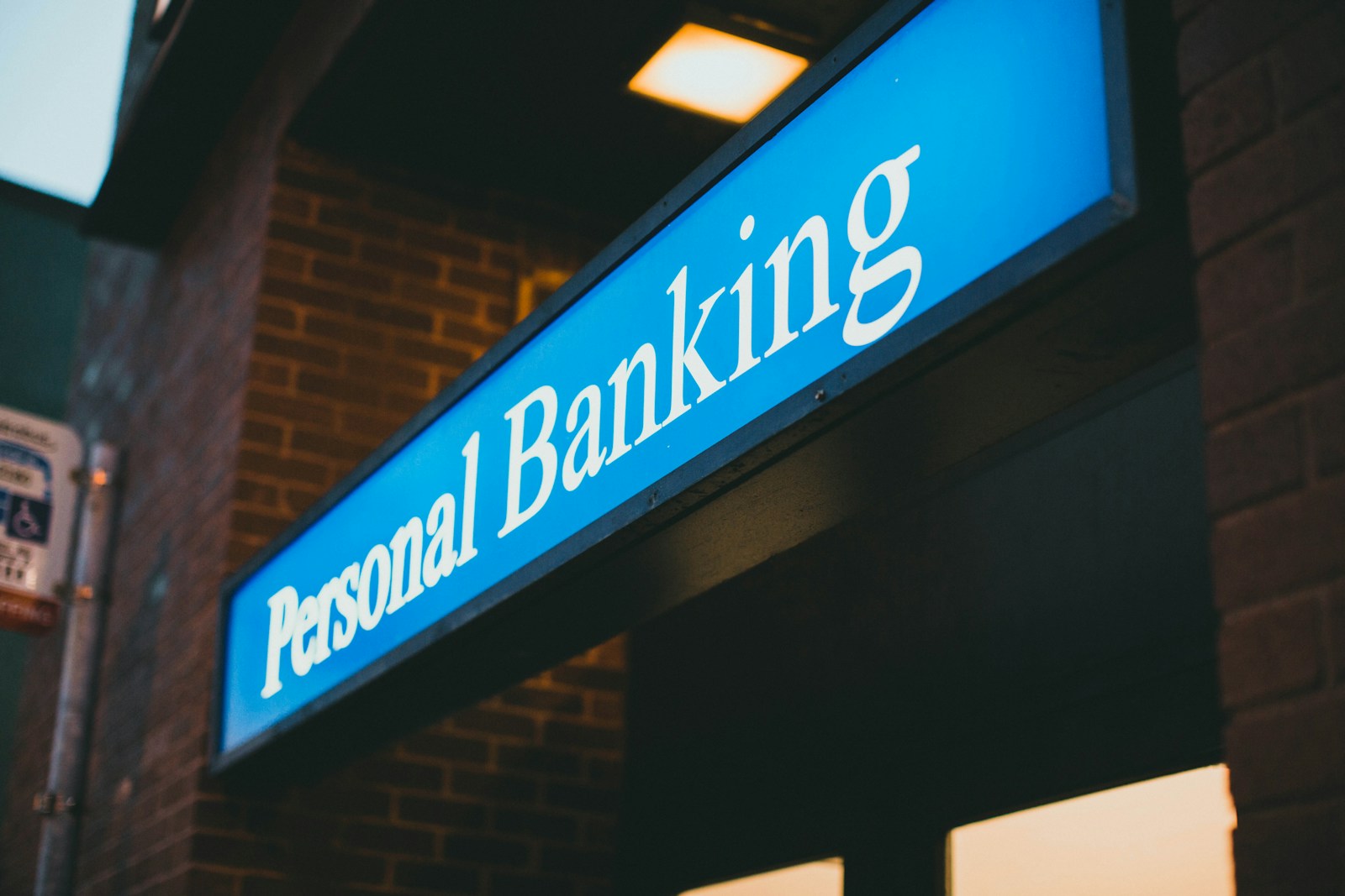 Calgary Banking Services