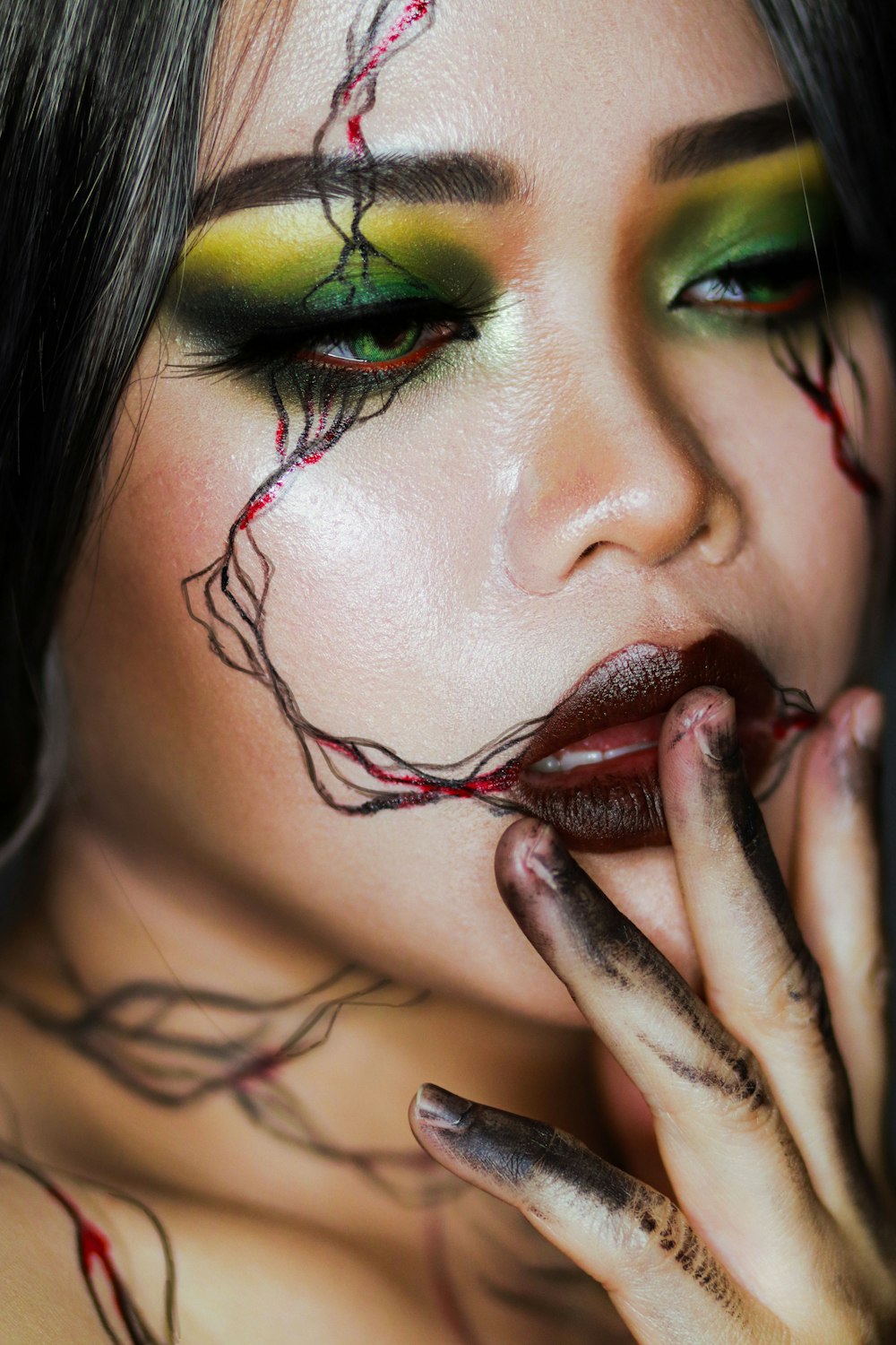 Vampire Makeup Girl Tutorial For Halloween 2023